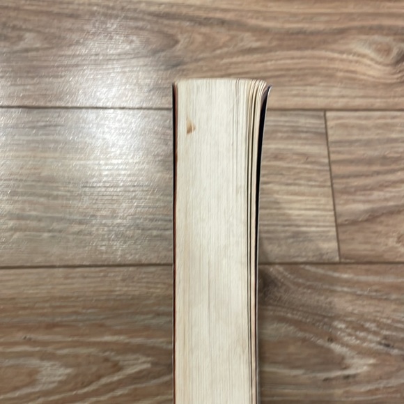 📚 5/$20 📚 The Casual Vacancy - Picture 3 of 3